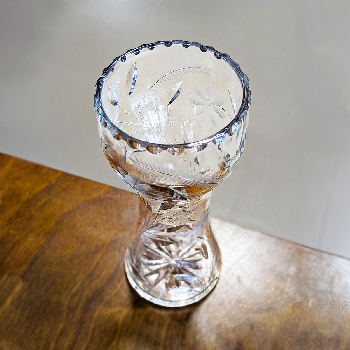 Etched Crystal Vase – Habitat Oakland ReStores